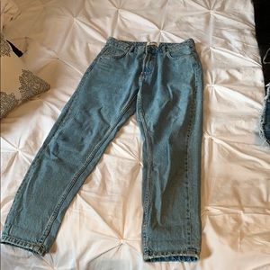 zara trf classic hi-rise mom fit jean